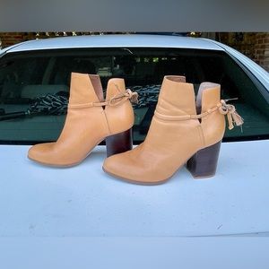 Kelsi Dagger Leather Ankle Boots